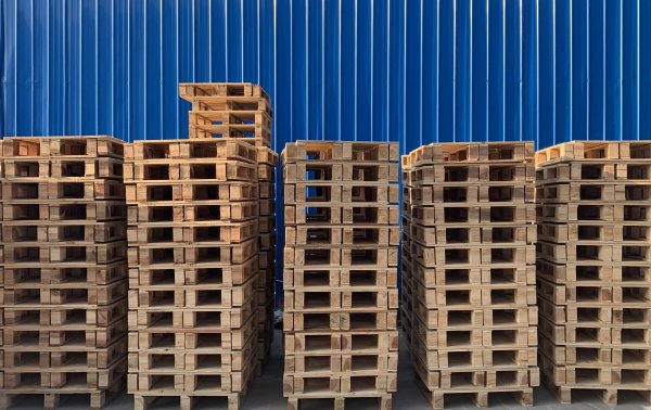 东澳镇木托盘摆放技巧